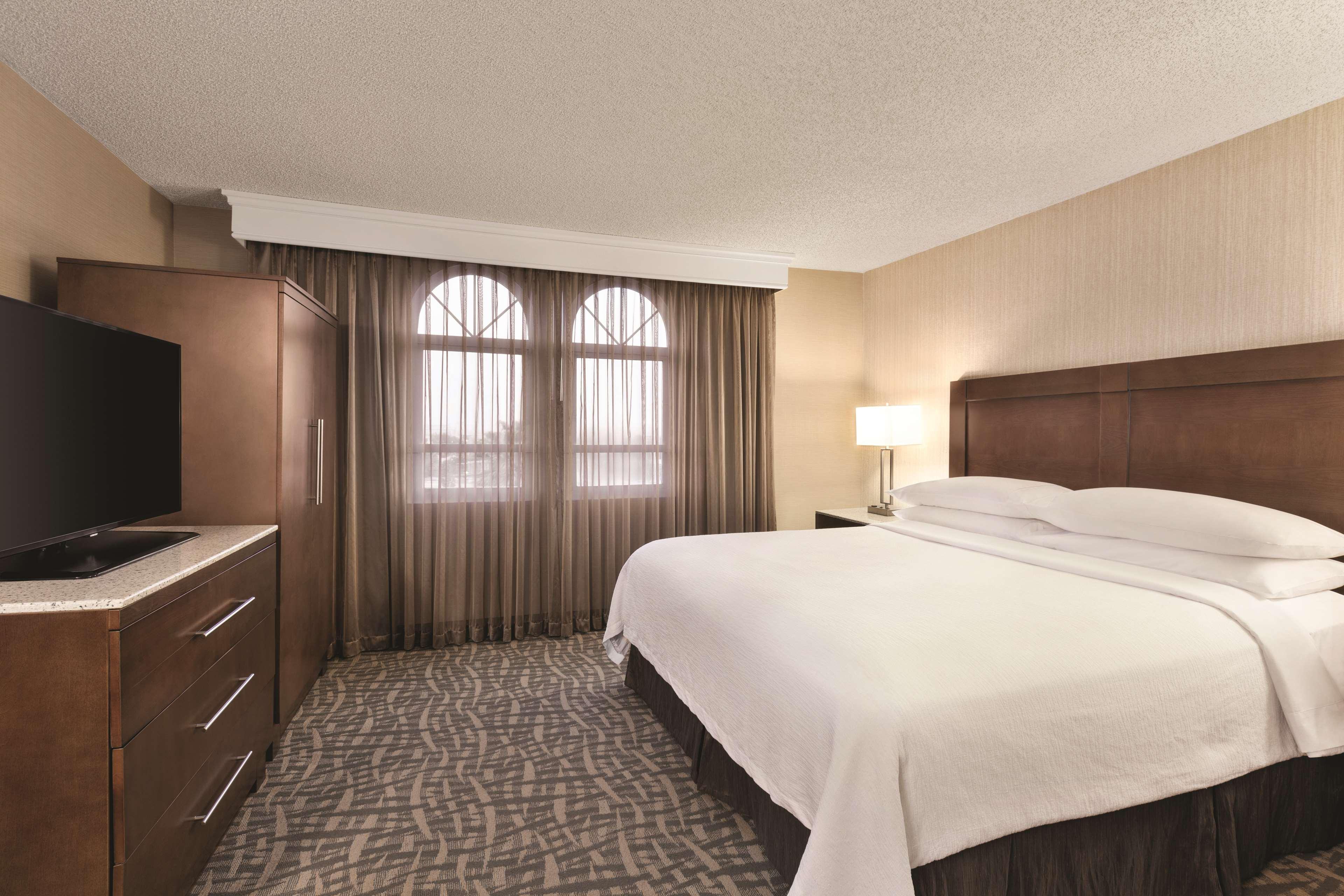 Embassy Suites By Hilton Santa Ana Orange County Airport Dış mekan fotoğraf