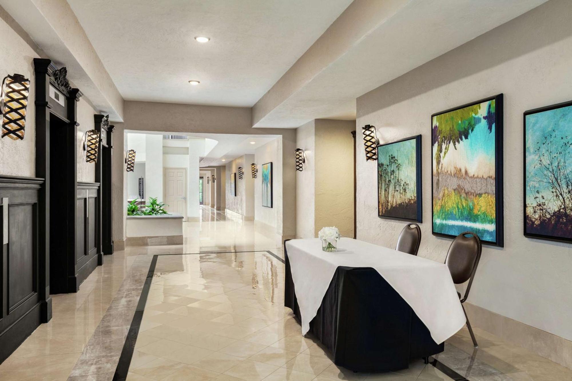 Embassy Suites By Hilton Santa Ana Orange County Airport Dış mekan fotoğraf