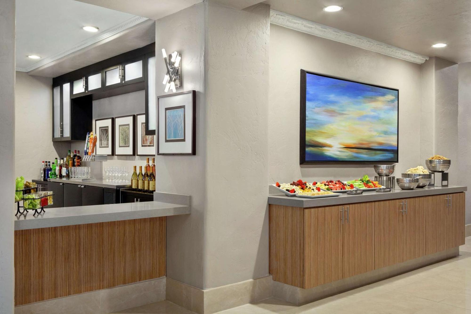 Embassy Suites By Hilton Santa Ana Orange County Airport Dış mekan fotoğraf