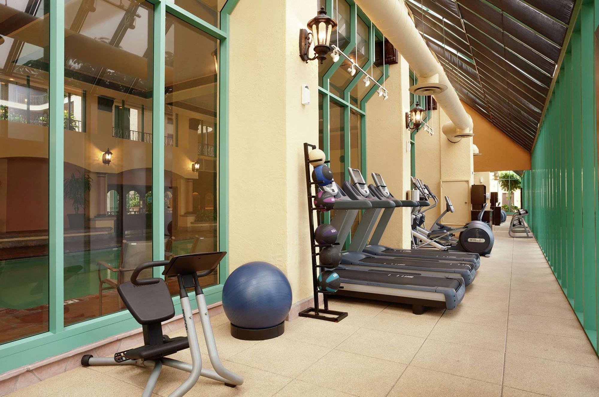 Embassy Suites By Hilton Santa Ana Orange County Airport Dış mekan fotoğraf