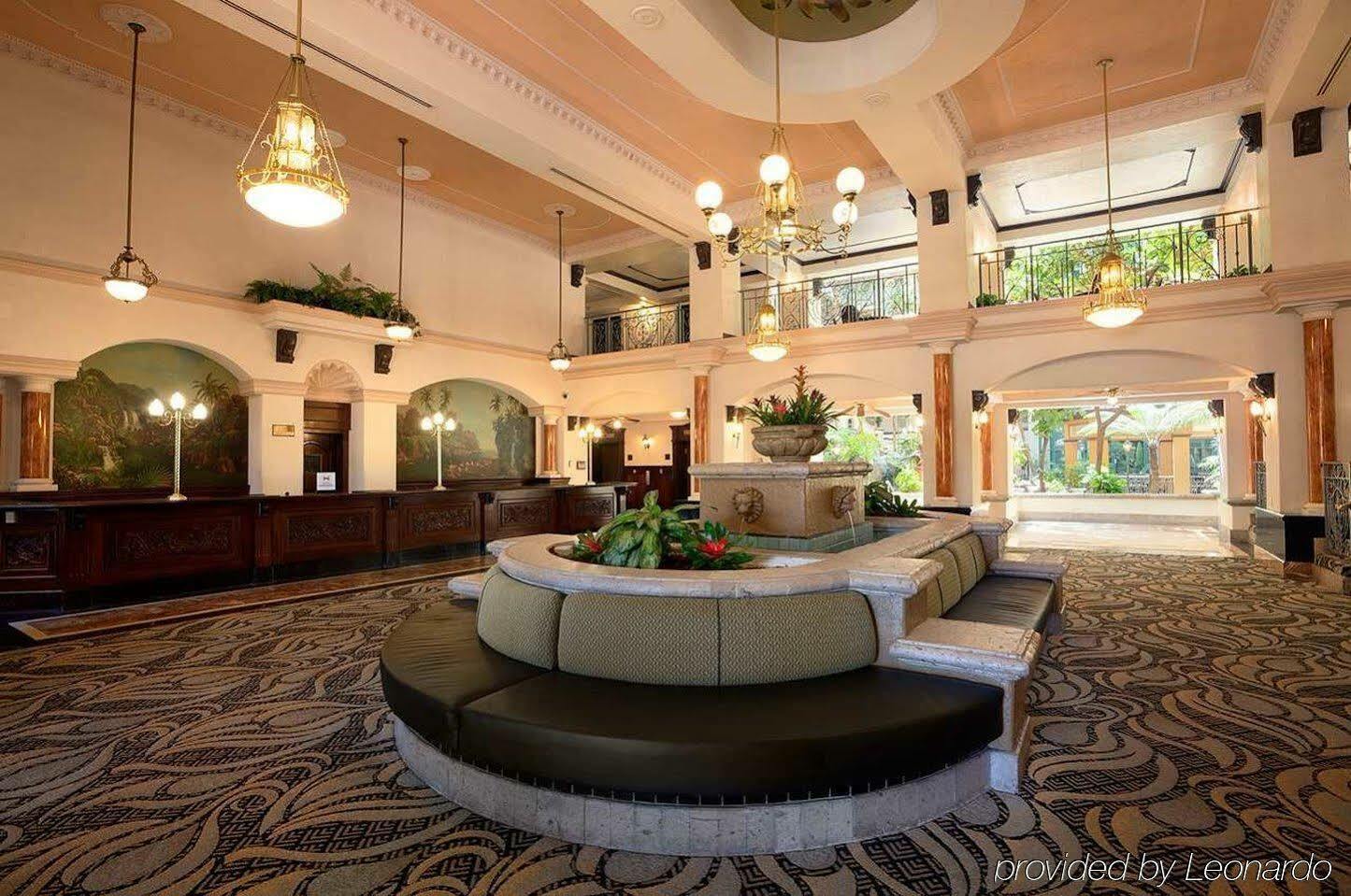 Embassy Suites By Hilton Santa Ana Orange County Airport Dış mekan fotoğraf
